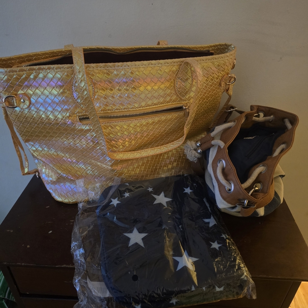 Mixed Women's Handbags And Lunch Bag